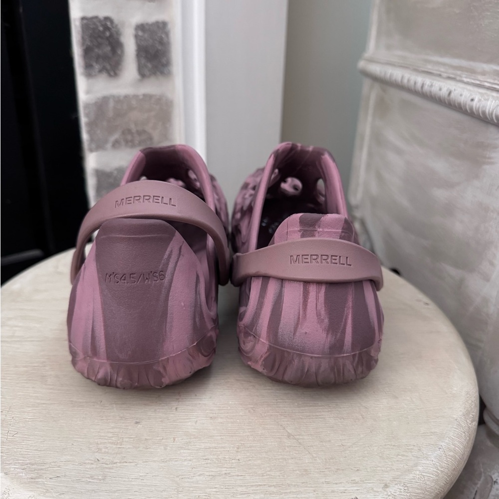 Merrell Women's Pink Slip-On Shoes - Picture 3 of 3